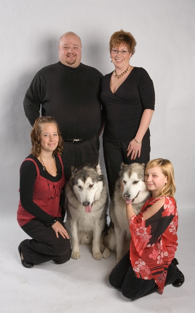 family_portraits_pets_studio_1.jpg