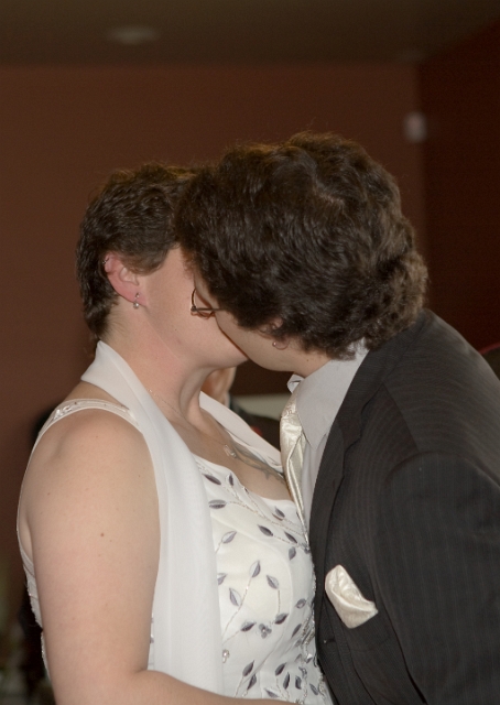 calgary_wedding_candid_craigandflo_8.jpg