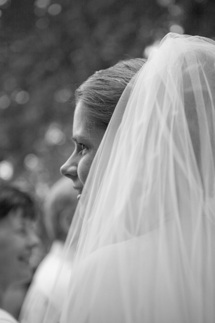 calgary_wedding_candid_heatherandryan_23.jpg