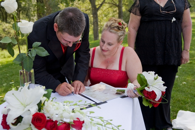 calgary_wedding_candid_kerriandjames_143.jpg