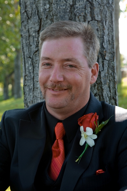 calgary_wedding_candid_kerriandjames_20.jpg