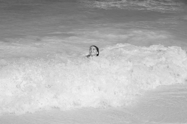 dominican_republic_beach_kids_philandrenae_19.jpg