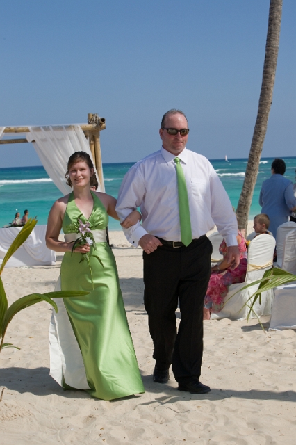 dominican_republic_ceremony_gettingready_candid_philandrenae_69.jpg