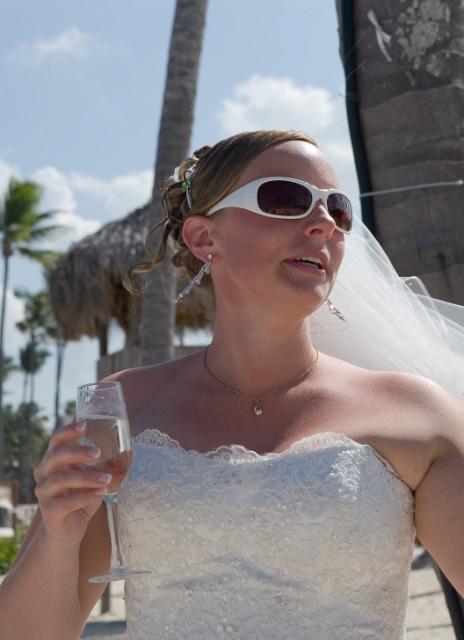 dominican_republic_ceremony_gettingready_candid_philandrenae_90.jpg