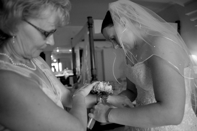 dominican_republic_wedding_gettingready_candid_philandrenae60.jpg