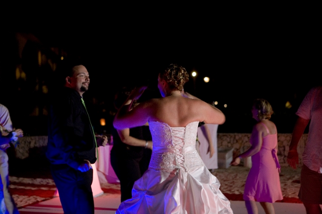 dominican_republic_wedding_reception_candid_philandrenae_10.jpg