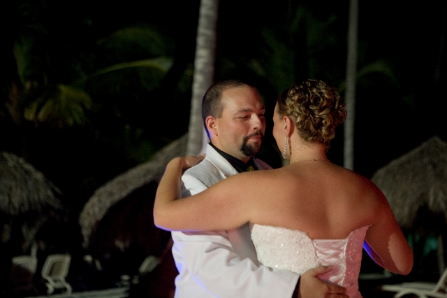 dominican_republic_wedding_reception_candid_philandrenae_202.jpg