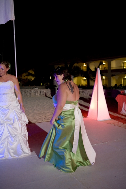 dominican_republic_wedding_reception_candid_philandrenae_5.jpg